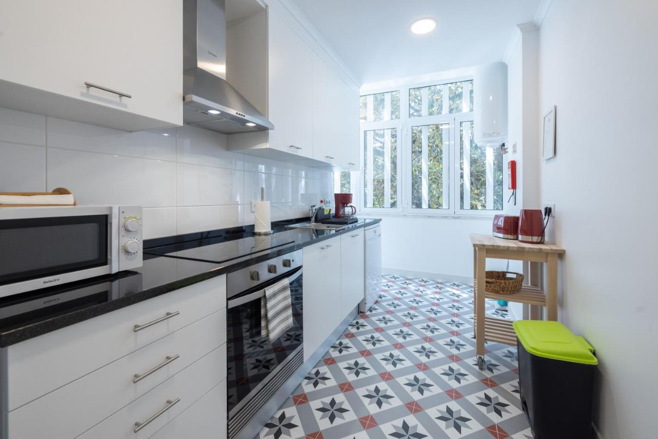 Casa Do Largo - Cozy Apartment In The City Center & With Ac ลิสบอน ภายนอก รูปภาพ