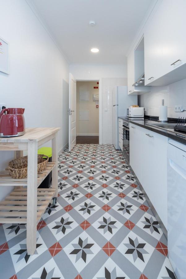 Casa Do Largo - Cozy Apartment In The City Center & With Ac ลิสบอน ภายนอก รูปภาพ